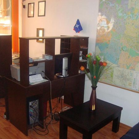 Hostel Litovoi บูคาเรสต์ ภายนอก รูปภาพ