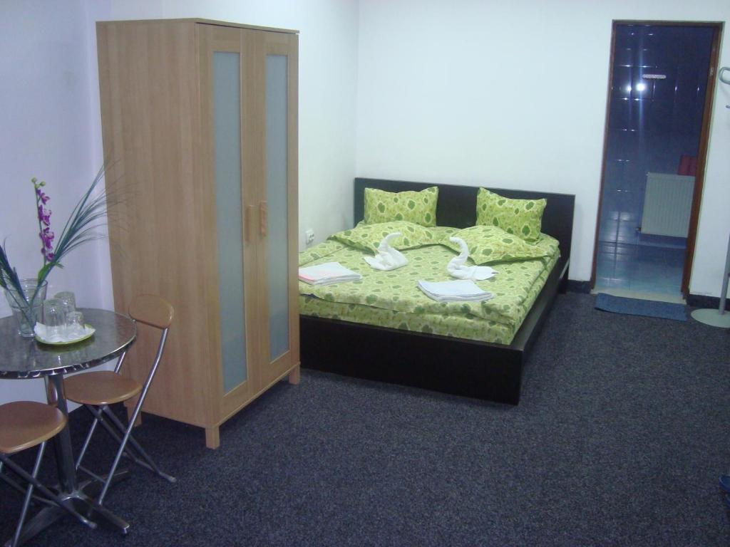 Hostel Litovoi บูคาเรสต์ ภายนอก รูปภาพ