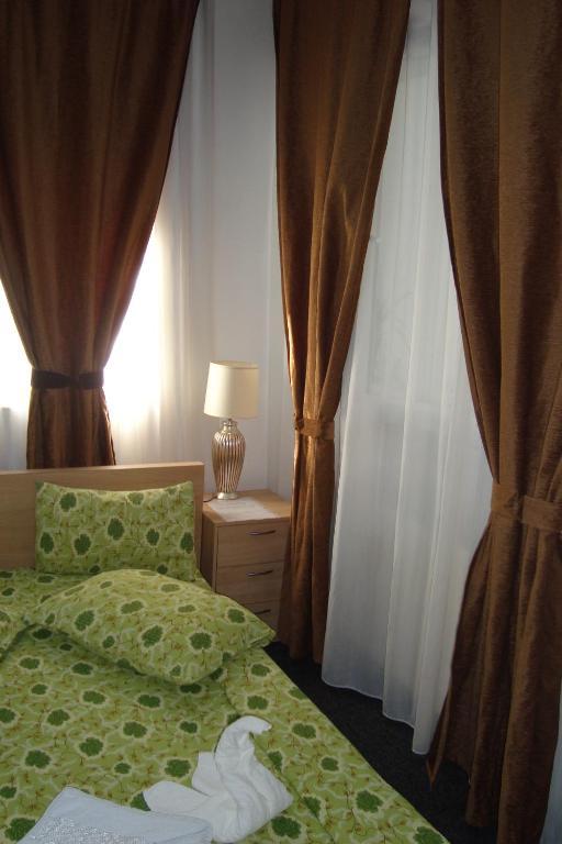 Hostel Litovoi บูคาเรสต์ ภายนอก รูปภาพ