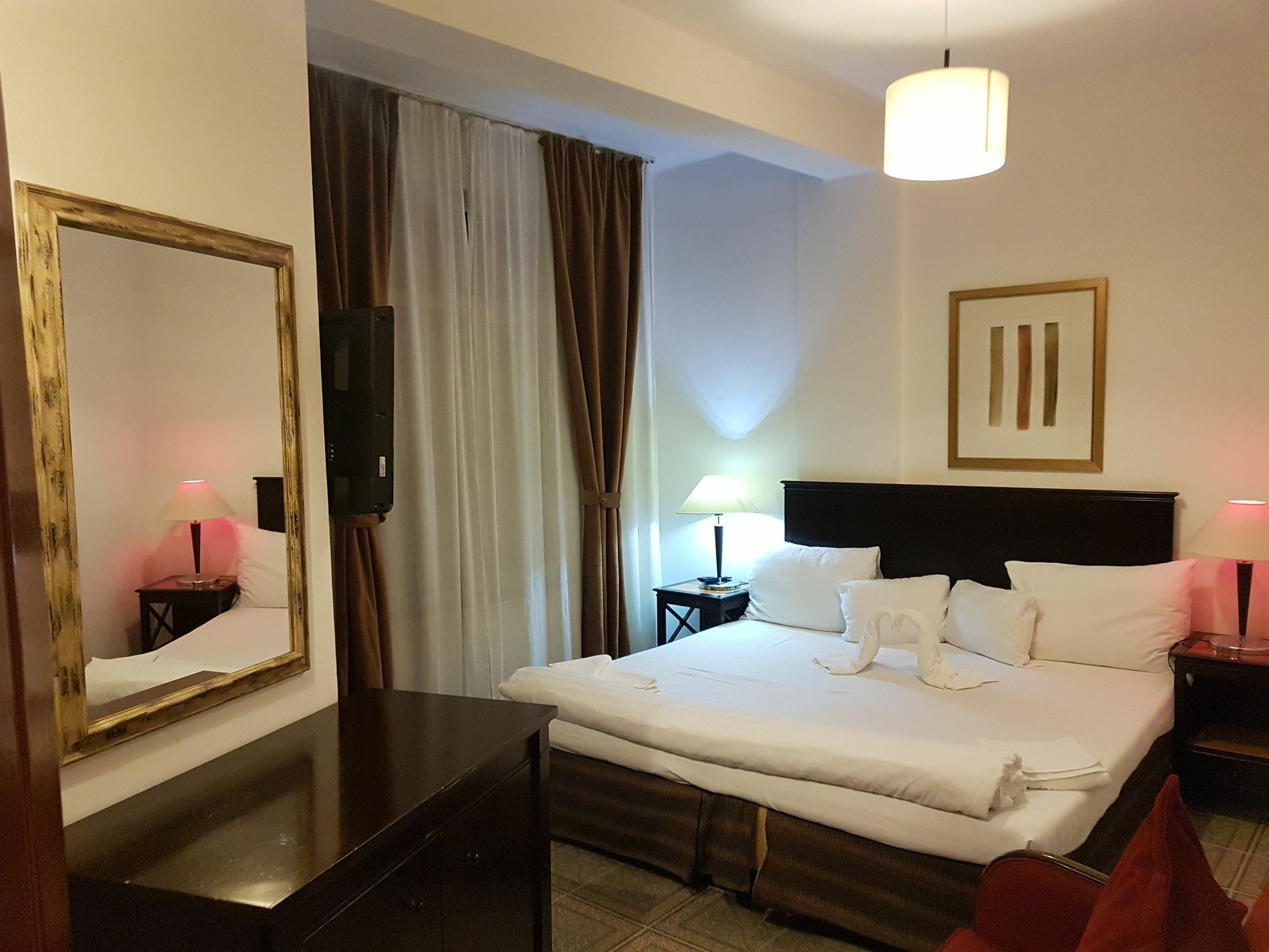 Hostel Litovoi บูคาเรสต์ ภายนอก รูปภาพ